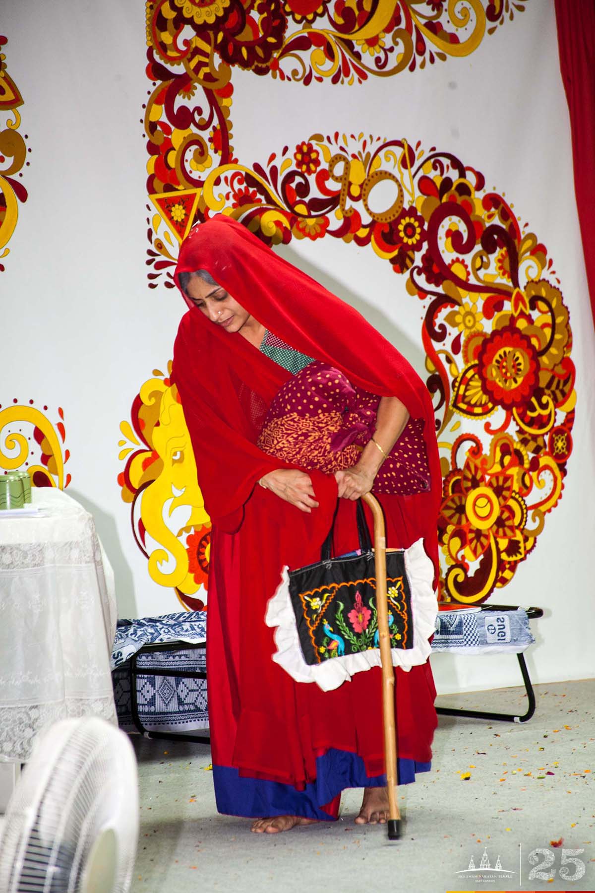©1987-2017 SKS Swaminarayan Temple East London